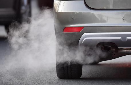 PER CONTRASTARE LE MICROPOLVERI, DA OTTOBRE A MARZO, LIMITAZIONI IN CITTA’ PER I VEICOLI PIU’ INQUINANTI E GLI IMPIANTI DI RISCALDAMENTO